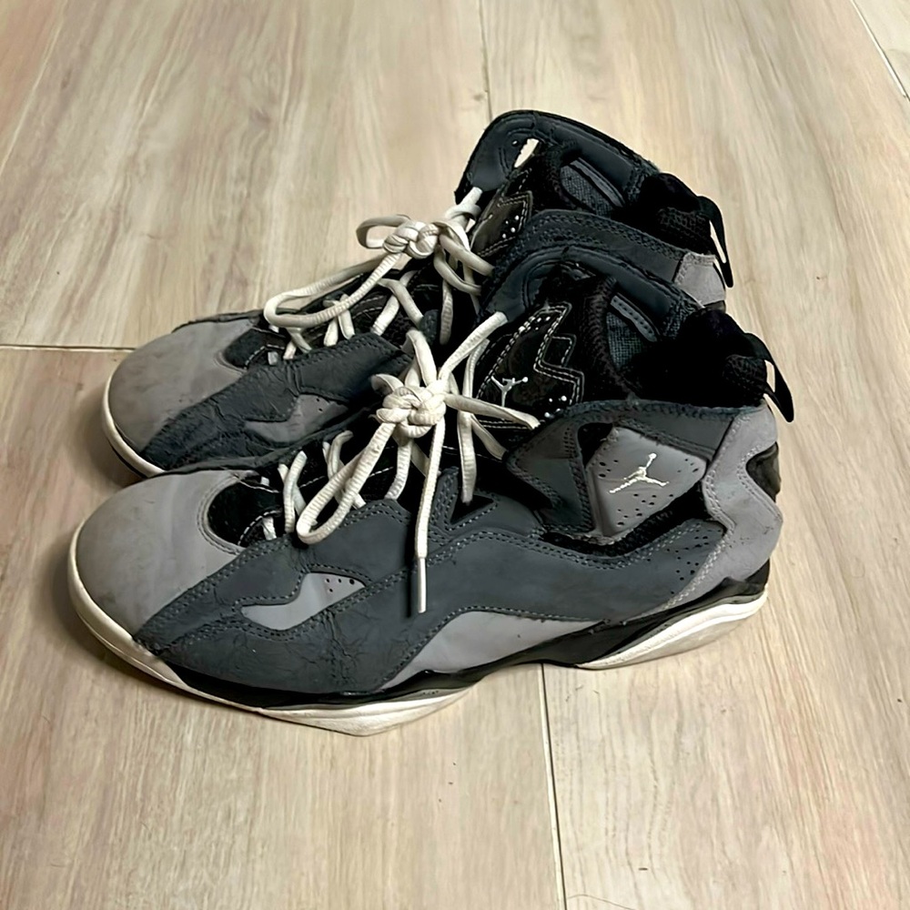Nike Jordan True Flight Cool Grey Men’s Size 9 Released 2014